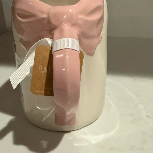 Rae Dunn x Disney x The Aristocrats “Cat Life” Mug with Pink Bow Handle - Picture 2 of 6